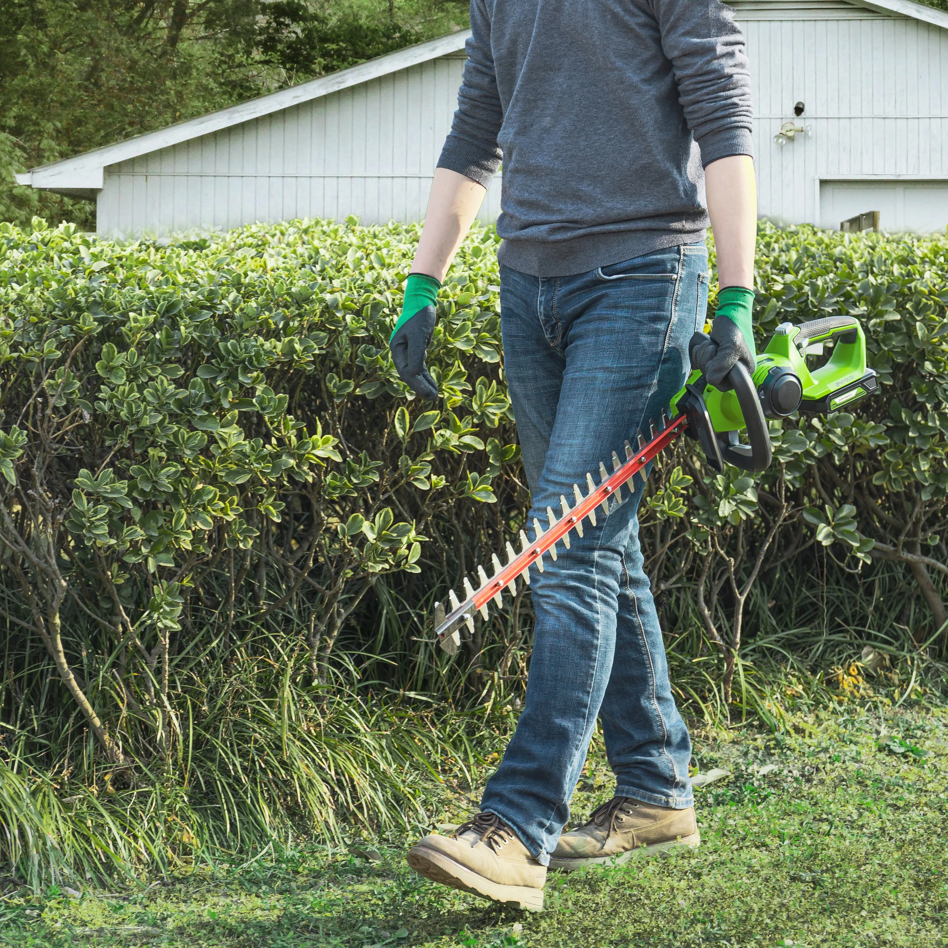 POWERALL 24V Hedge Trimmer 61cm - 2Ah Battery - Image 3