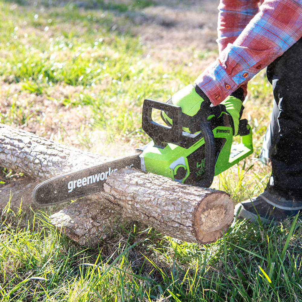 40V Chainsaw 35cm 1,5 kW - 4Ah Battery - Image 6