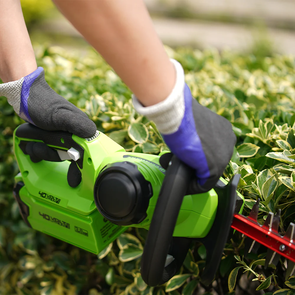 40V Lawn Mower 41cm + Hedge Trimmer 61cm Set - Image 12
