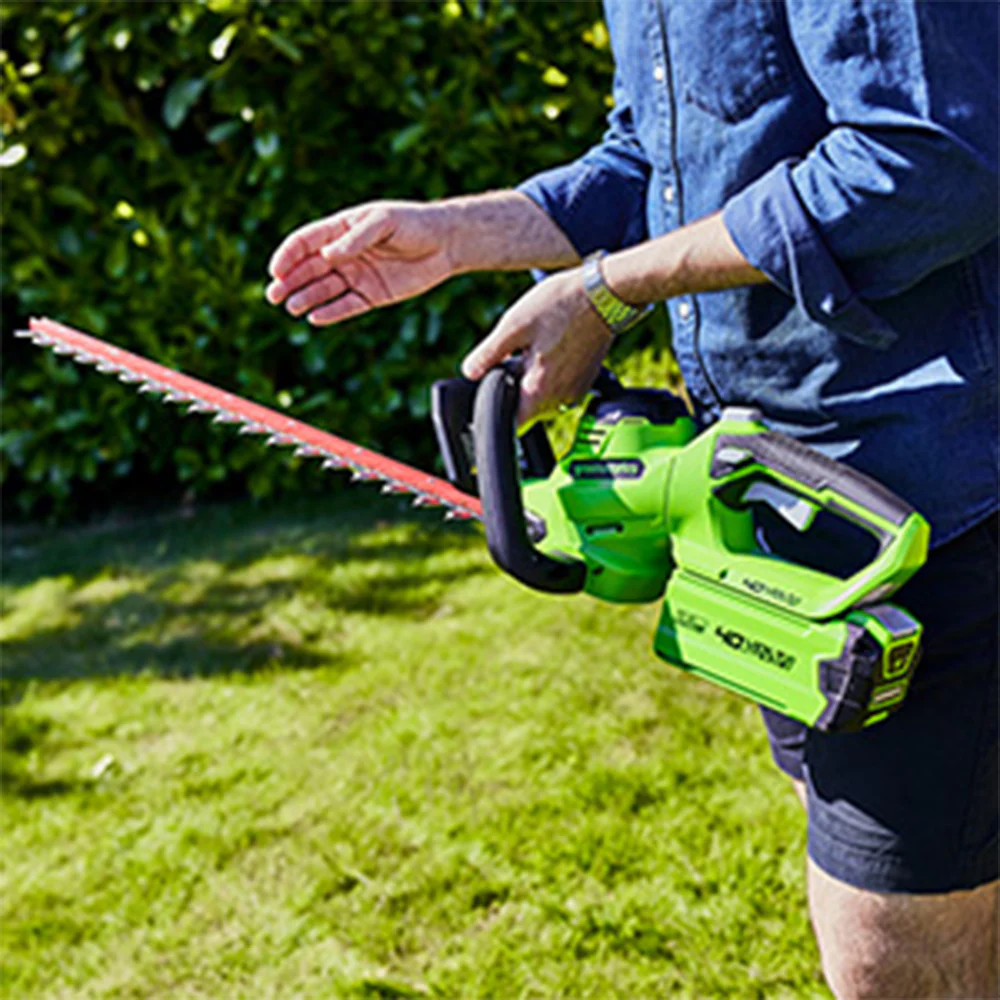 40V Hedge Trimmer 61cm - 2Ah Battery - Image 7