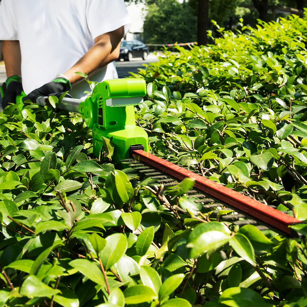40V Pole Hedge Trimmer 51cm - tool only - Image 4