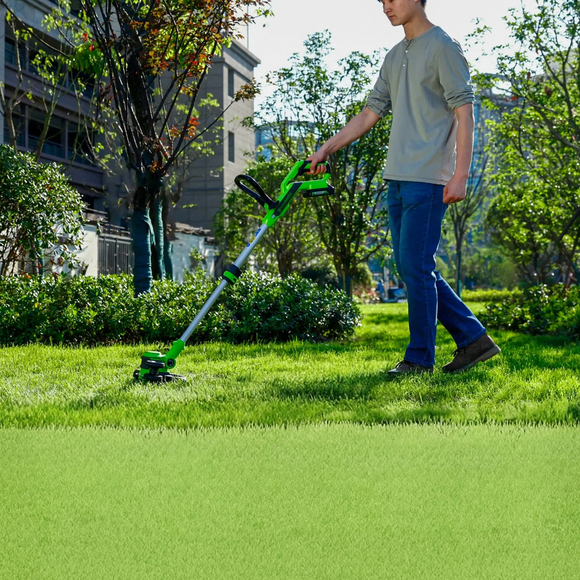 40V Grass Trimmer 33cm - tool only - Image 6