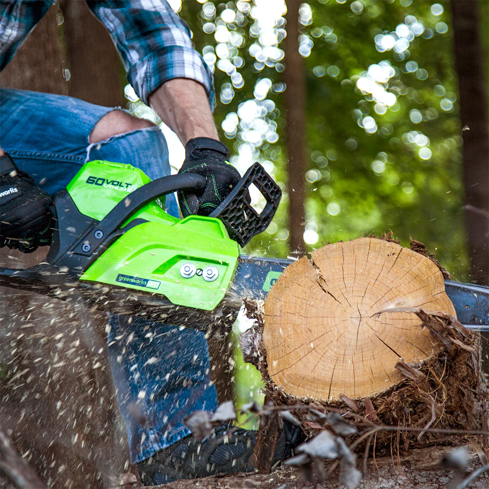 60V Chainsaw 40cm - tool only - Image 3