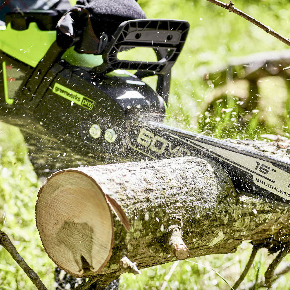 60V Chainsaw 40cm - tool only - Image 6