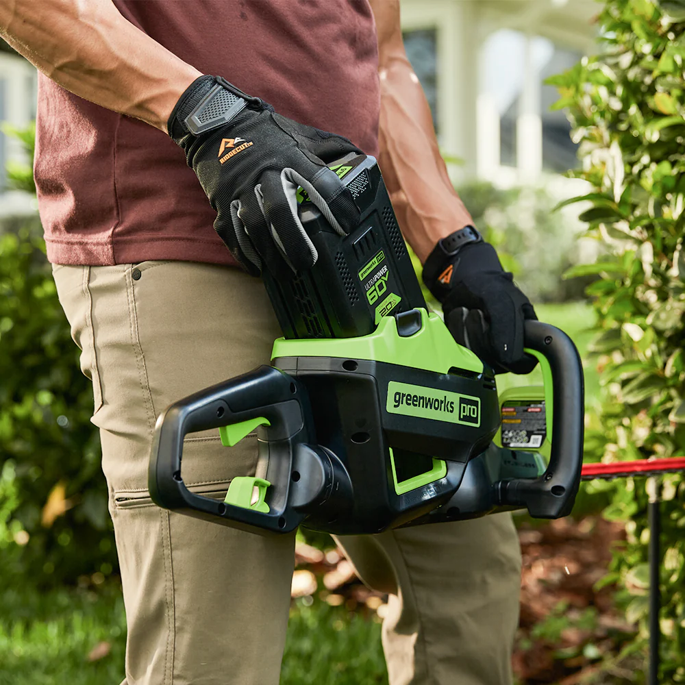 60V Hedge Trimmer 66cm - 2Ah Battery - Image 11