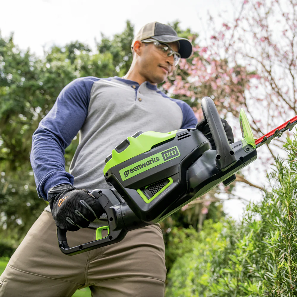 60V Hedge Trimmer 66cm - 2Ah Battery - Image 5